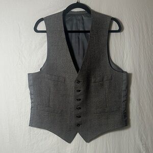 Men's Gray Vest